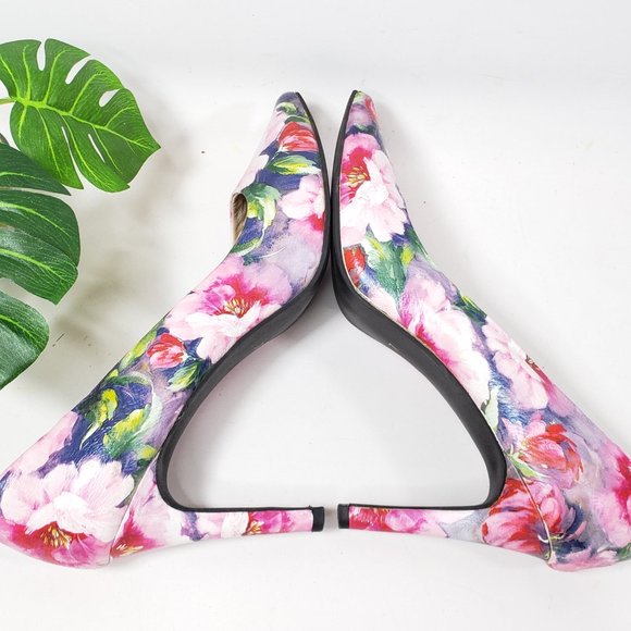 Anthropologie Seychelles Floral Leather Heels, 7 - Picture 6 of 14